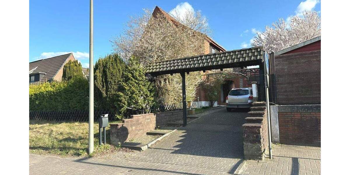 Mehrfamilienhaus, Wohnhaus Ritterhude - 8 Zimmer, 296 m&sup2;, 275.000&euro; | Angebot:25777975