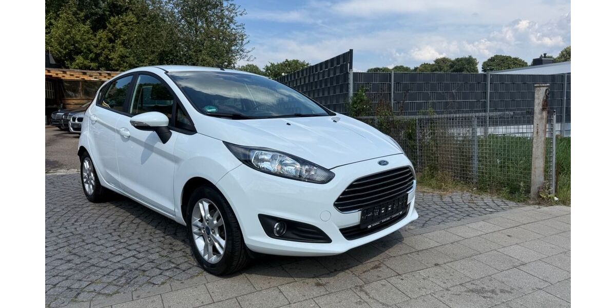 Ford Fiesta 143.000 km 3.900 &euro; Bremen 28259