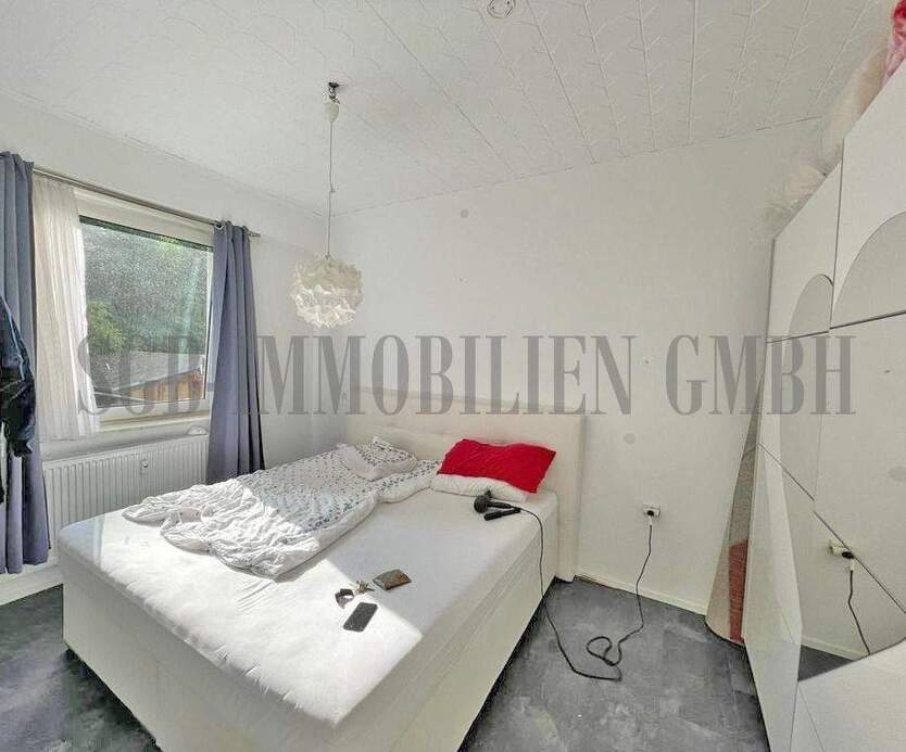 Gepflegtes Mehrfamilienhaus mit 3 Wohneinheiten in Bremen-Oslebshausen zimmer