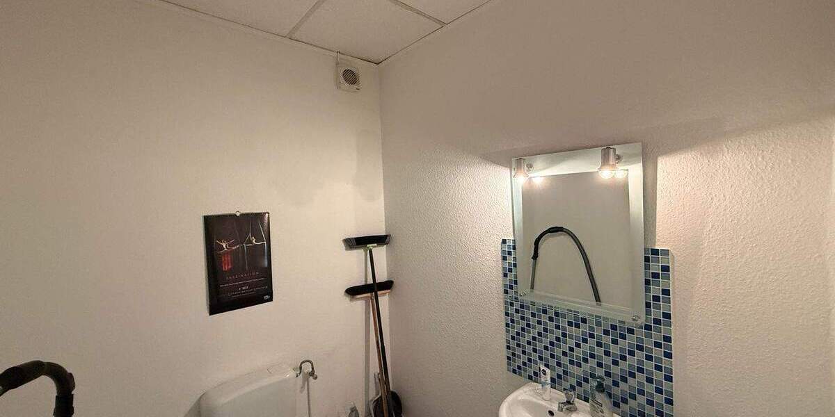 Gewerbeobjekt Weyhe Kirchweyhe - 1 Zimmer, 48 m&sup2;, 450&euro; | Angebot:25682680