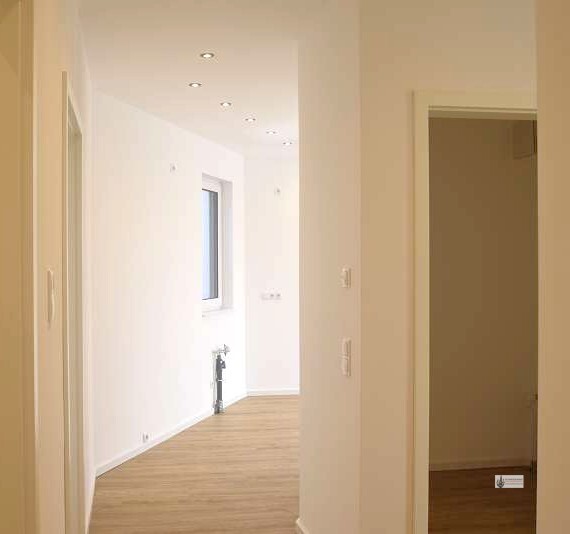 Hoch moderne Penthouse-Wohnung Neubau zum 1.7.2026 Rollläden+Stellplatz+Dachterrasse mit Einbauküche - Einfamilienhaus Weyhe Leeste | Angebot:26888273