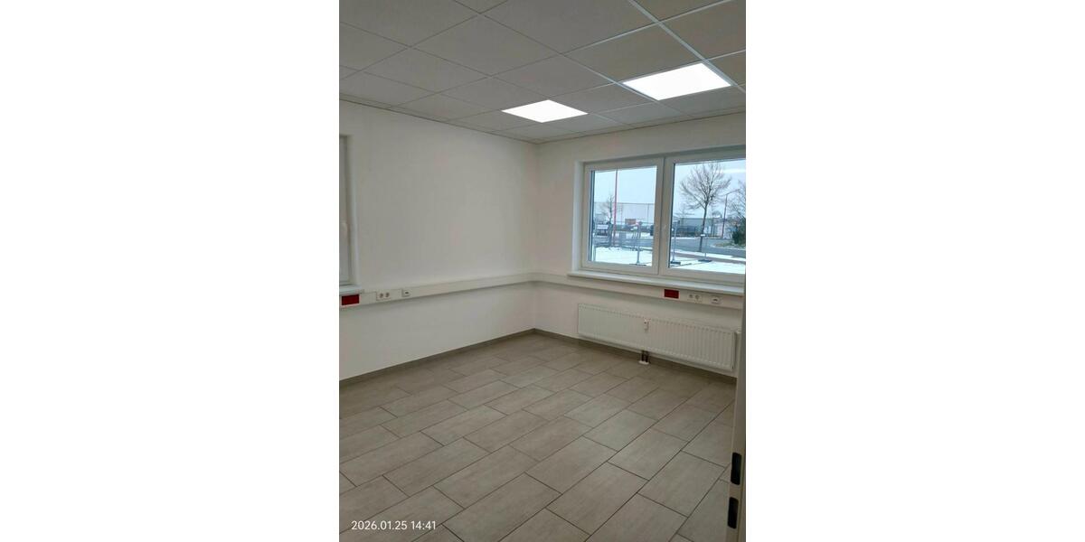 Gewerbeobjekt Stuhr - 1.380&euro; | Angebot:24655579