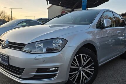 VW Golf 104.706 km 12.300 &euro; Bremen 28237