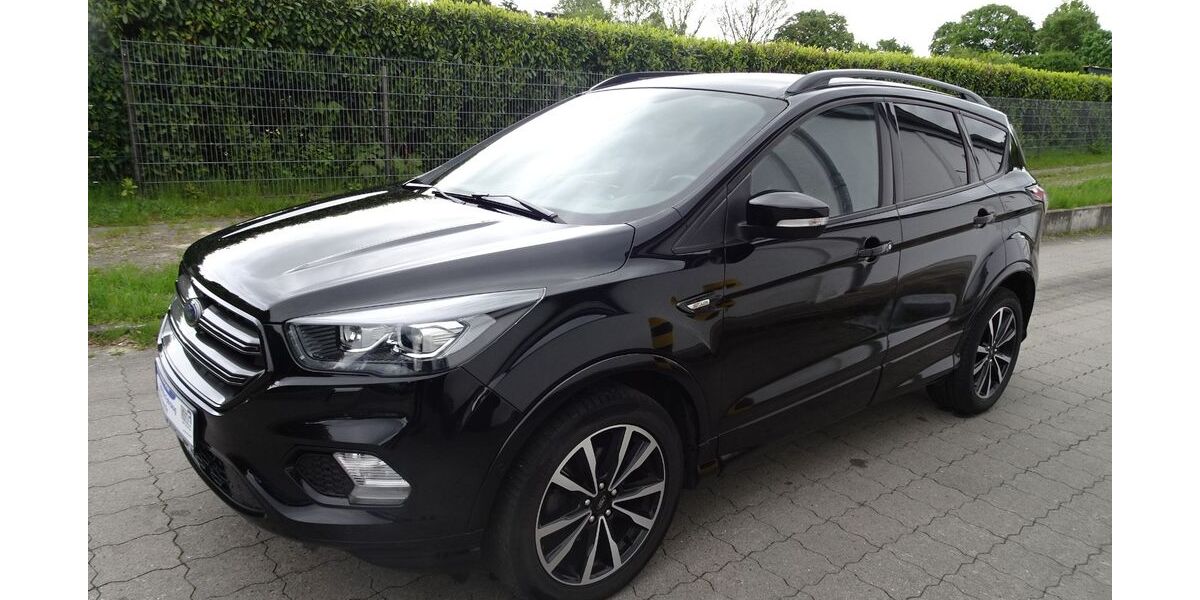Ford Kuga 91.000 km 14.990 &euro; Osterholz-Scharmbeck 27711