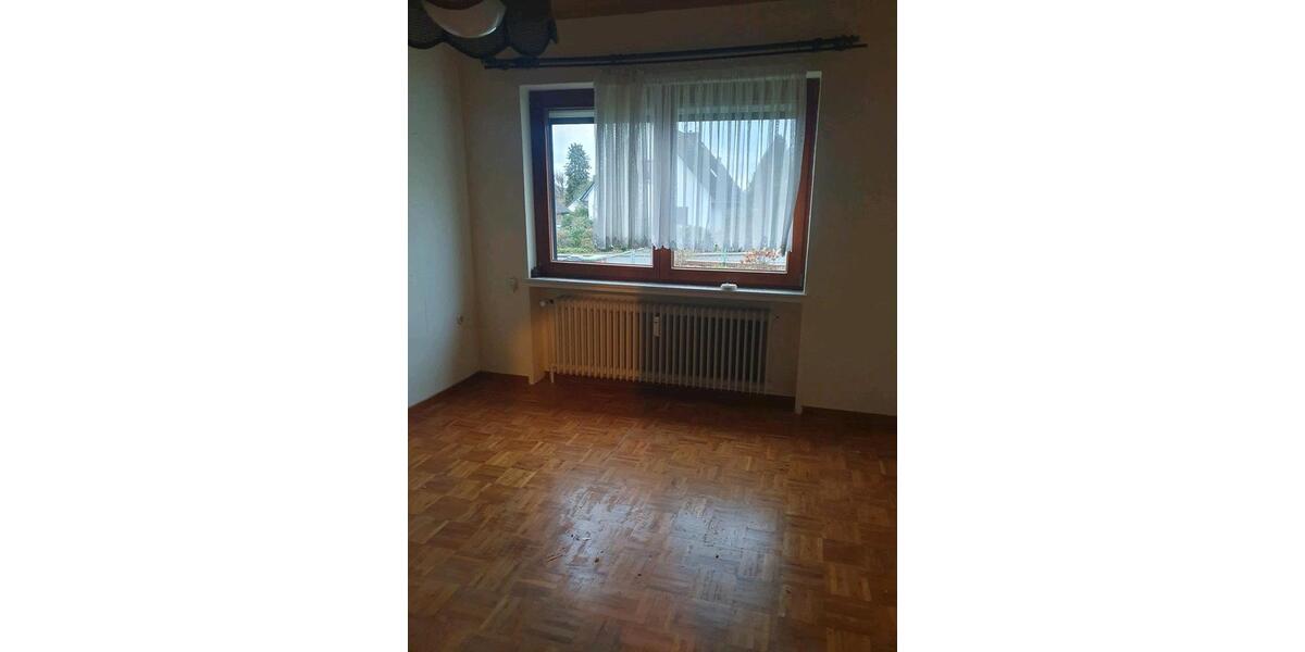 Erdgeschoßwohnung Oyten - 4 Zimmer, 120 m&sup2;, 1.100&euro; | Angebot:26392512