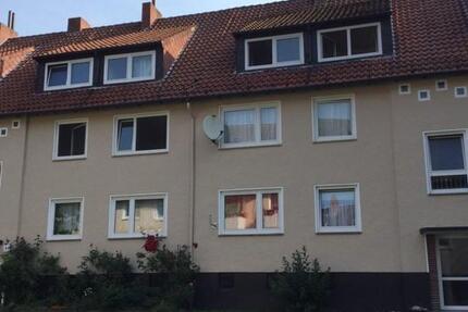 Nur mit WBS - schicke 2,5-Zimmer-Dachgeschosswohnung zimmer