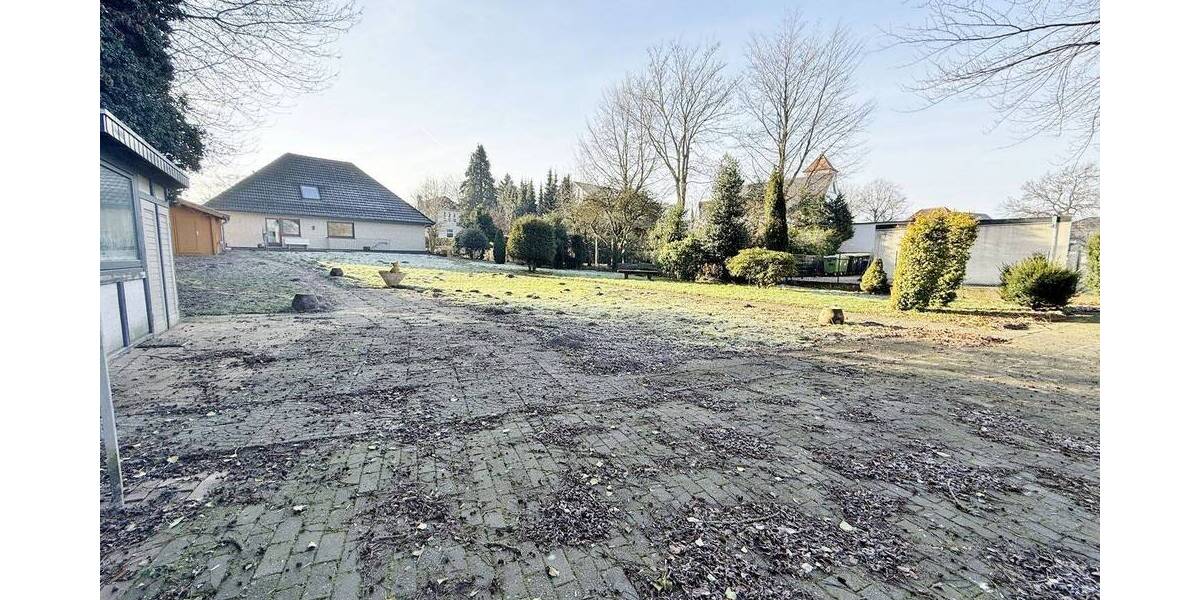 Einfamilienhaus Stuhr Brinkum - 5 Zimmer, 250 m&sup2;, 649.000&euro; | Angebot:26189530