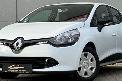 Renault Clio 15.000 km 8.290 &euro; Bremen 28199