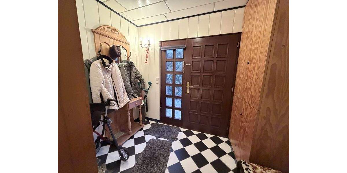 Mehrfamilienhaus, Wohnhaus Bremen / Rekum Rekum - 5 Zimmer, 284 m&sup2;, 349.000&euro; | Angebot:26017686