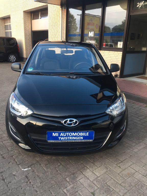 Hyundai i20 121.928 km 5.000 € Twistringen 27239