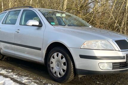 Skoda Octavia 326.000 km 2.790 &euro; Bremen 28197