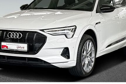 Audi e-tron 45.062 km 36.750 &euro; Bremen 28207