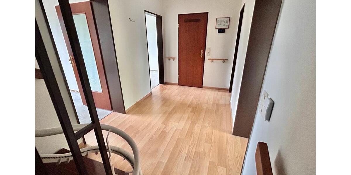 Einfamilienhaus Bremen Hemelingen - 6 Zimmer, 150 m&sup2;, 384.000&euro; | Angebot:26612753