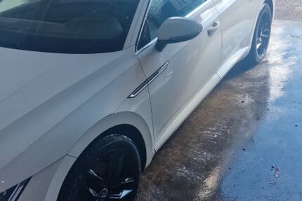 VW Arteon 92.000 km 20.800 € Bremen 28355