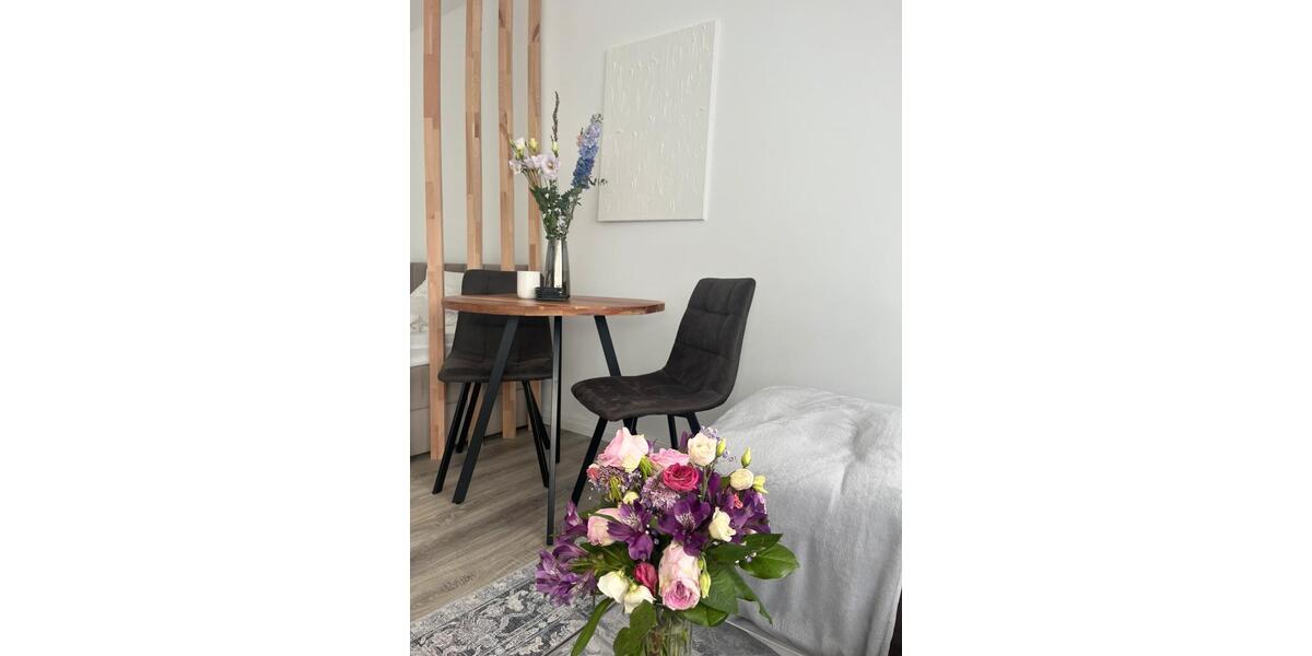 Etagenwohnung Bremen Neustadt - 1 Zimmer, 33 m&sup2;, 900&euro; | Angebot:26271467