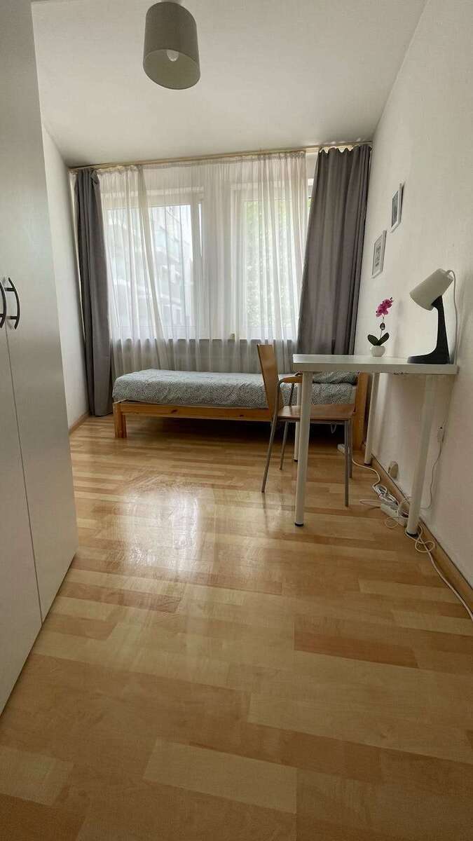 WG-Zimmer in Bremen 580 € 10 m² zimmer