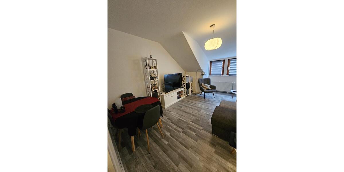 Dachgeschoßwohnung Bremen Blumenthal - 4 Zimmer, 70 m&sup2;, 99.000&euro; | Angebot:27440296