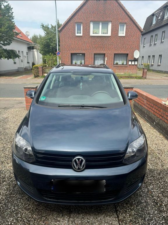 VW Golf Plus 77.823 km 5.000 € Delmenhorst 27751