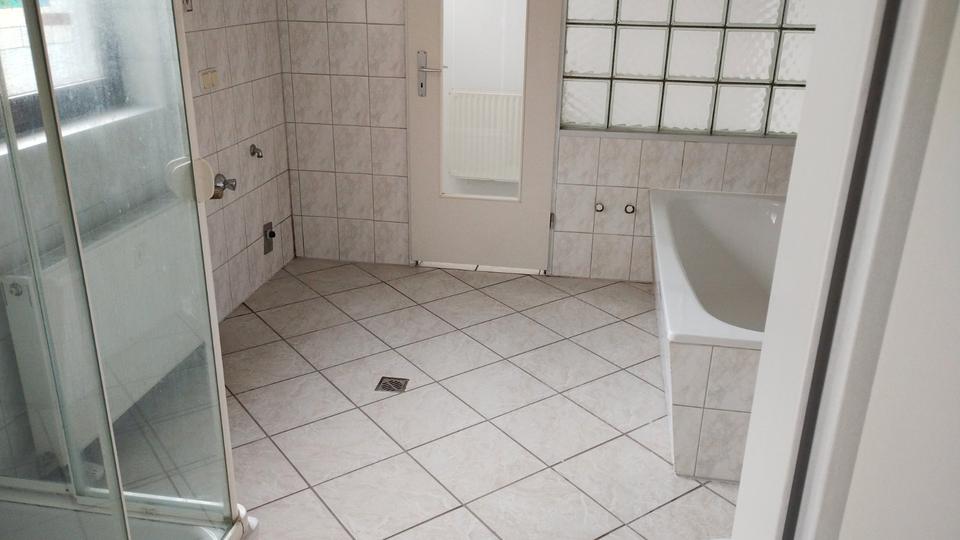 Reihenhaus Bremen Gröpelingen - 4 Zimmer, 90 m&sup2;, 170.000&euro; | Angebot:27221074