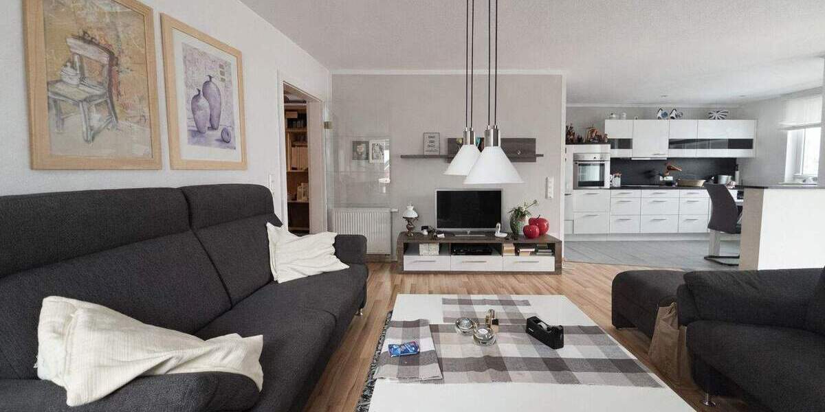 Etagenwohnung Delmenhorst Düsternort - 3 Zimmer, 90 m&sup2;, 290.000&euro; | Angebot:24877576