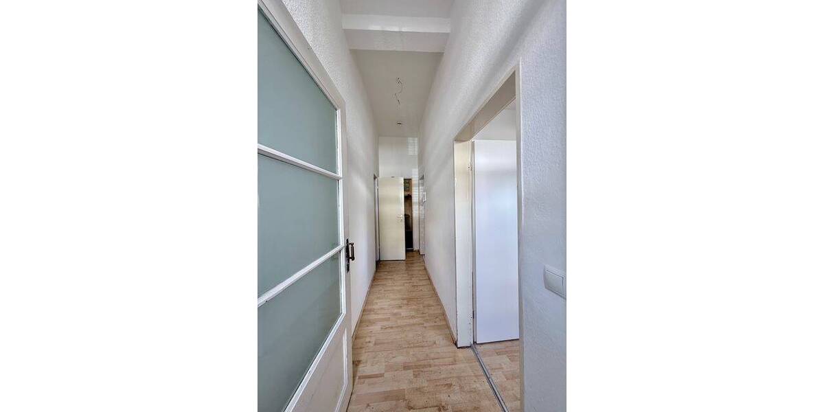 Mehrfamilienhaus, Wohnhaus Bremen Radio Bremen - 6 Zimmer, 152 m&sup2;, 420.000&euro; | Angebot:26554400