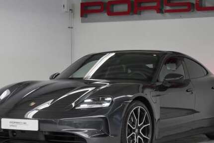 Porsche Taycan 15.900 km 112.890 € Bremen 28207
