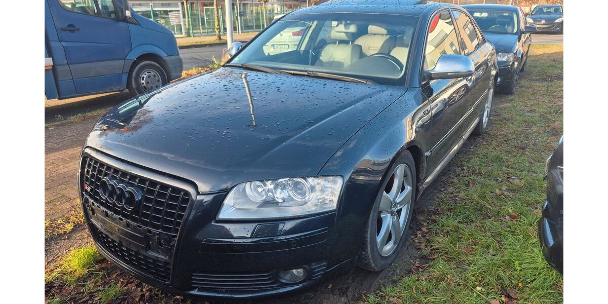 Audi A8 250.000 km 4.990 &euro; Achim 28832