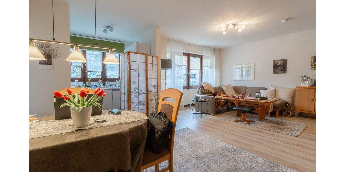 Etagenwohnung Bremen Lehe - 2 Zimmer, 67 m&sup2;, 165.000&euro; | Angebot:25680928