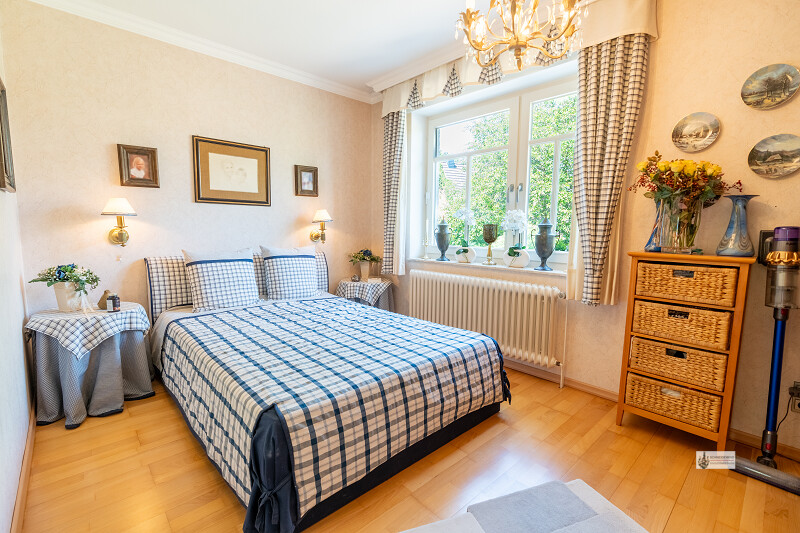 Ein Zuhause zum Verlieben Repräsentatives Einfamilienhaus mit traumhaftem Garten, Wellness + Garage - Einfamilienhaus Syke Heiligenfelde, Niedersachsen | Angebot:27070455