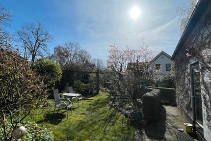 Haus Bremen Burglesum - 6 Zimmer, 140 m&sup2;, 275.000&euro; | Angebot:26994701
