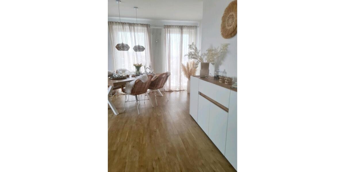 Dachgeschoßwohnung Bremen Hemelingen - 3 Zimmer, 71 m&sup2;, 695&euro; | Angebot:24840105