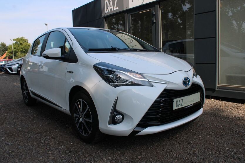 Toyota Yaris 60.852 km 12.995 € Stuhr 28816