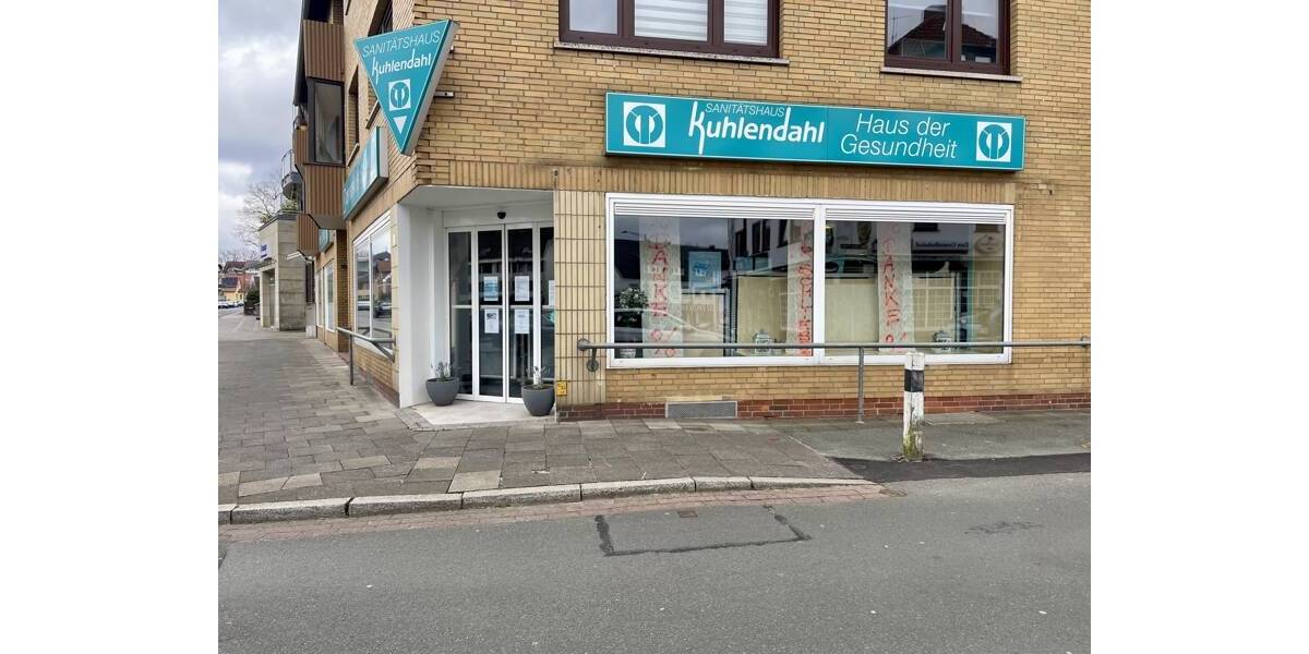 Preisreduktion! -> Gewerbeeinheit zu verkaufen, auch zu Wohnzwecken nutzbar zimmer