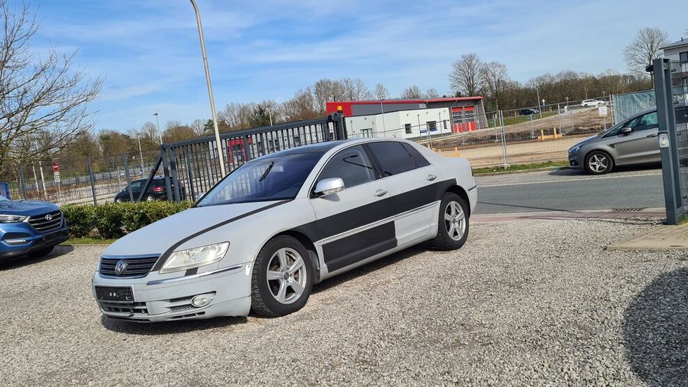 VW Phaeton 165.000 km 2.700 € Achim 28832