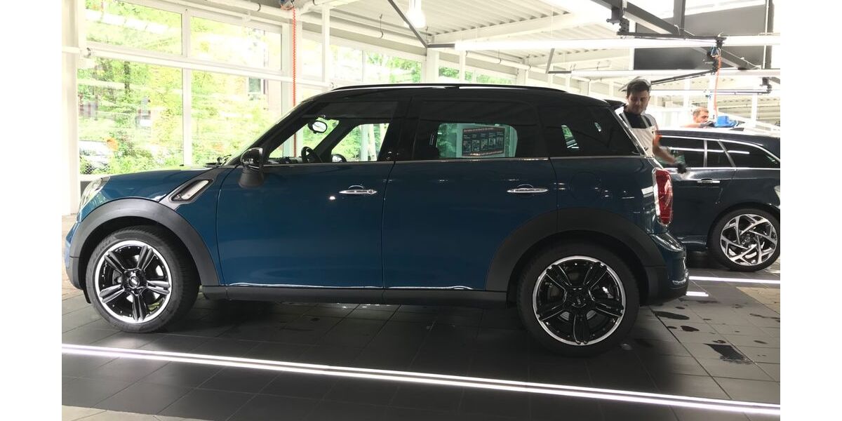 Mini Countryman S (Cooper) 119.500 km 7.200 &euro; Bremen 28355