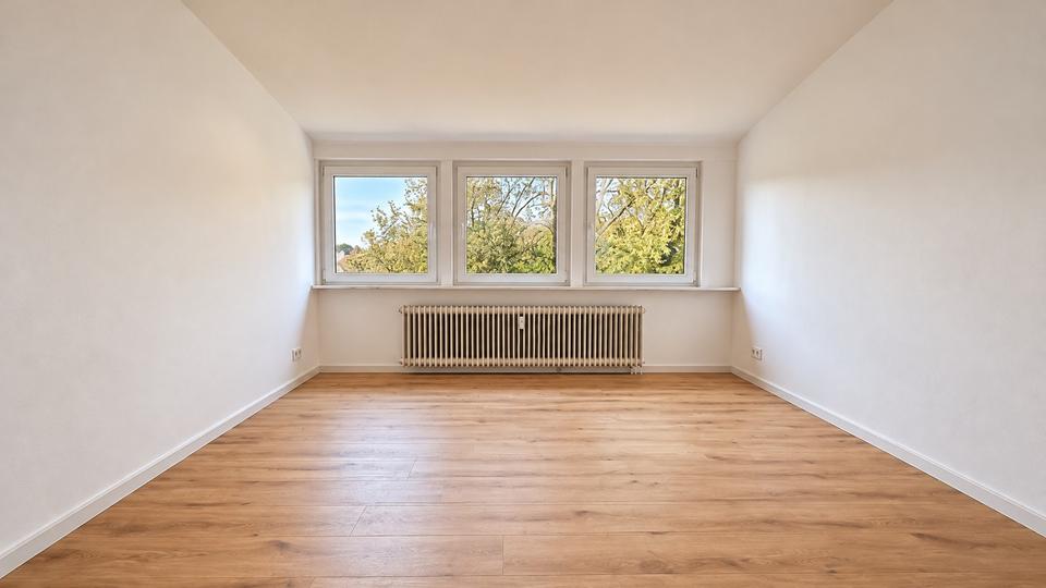 Dachgeschoßwohnung Bremen Blumenthal - 3 Zimmer, 72 m&sup2;, 650&euro; | Angebot:27656906