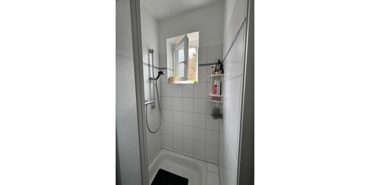 Hochparterre Bremen Burglesum - 3 Zimmer, 45 m&sup2;, 1.000&euro; | Angebot:26035885