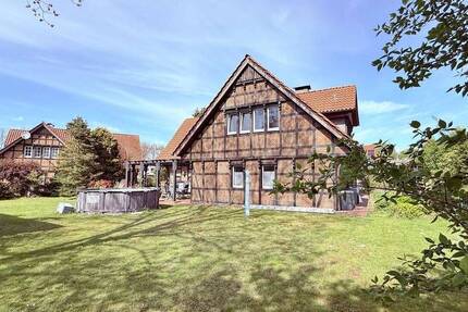 Haus Stuhr Heiligenrode - 4 Zimmer, 152 m&sup2;, 489.000&euro; | Angebot:26763935