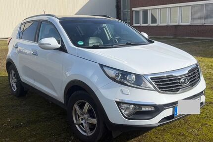 Kia Sportage 212.000 km 8.300 &euro; Delmenhorst 27753