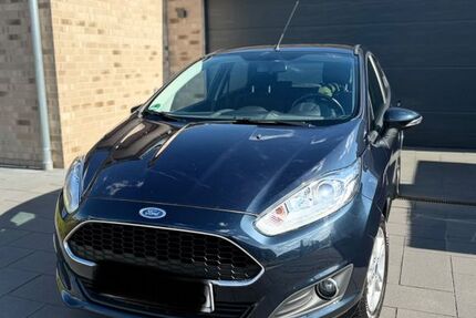 Ford Fiesta 117.600 km 5.985 &euro; Dünsen 27243