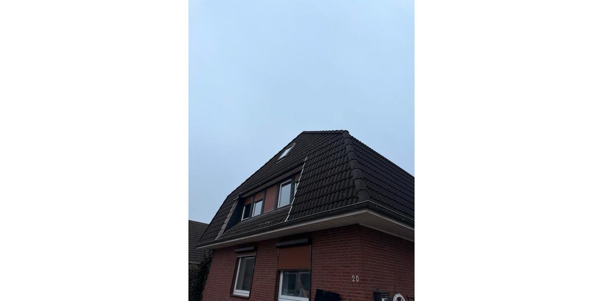 Dachgeschoßwohnung Bremen Neustadt - 6.5 Zimmer, 158 m&sup2;, 1.800&euro; | Angebot:25236213