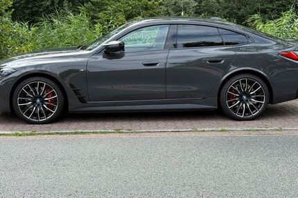 BMW i4 30.000 km 53.999 &euro; Bremen 28359