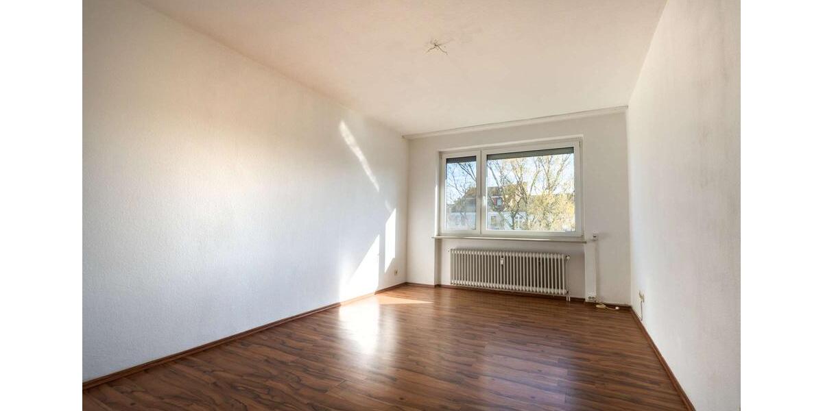 Etagenwohnung Bremen Schwachhausen - 3 Zimmer, 110 m&sup2;, 1.350&euro; | Angebot:26178311