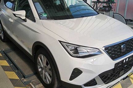 Seat Arona 17.800 km 23.700 &euro; Bremen 28329