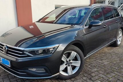 VW Passat Variant 152.000 km 21.700 &euro; Elsfleth 26931