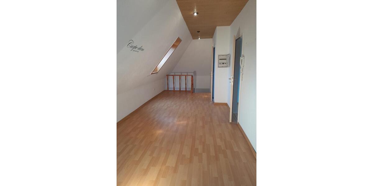 Dachgeschoßwohnung Berne - 2 Zimmer, 56 m&sup2;, 390&euro; | Angebot:26234882