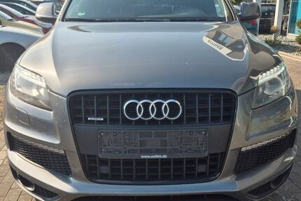 Audi Q7 280.127 km 11.900 &euro; Achim 28832