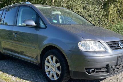 VW Touran 222.000 km 3.290 € Bremen 28197