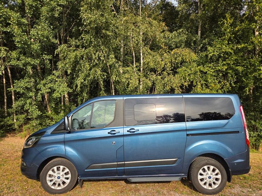 Ford Tourneo Custom 52.000 km 33.990 € Oyten 28876