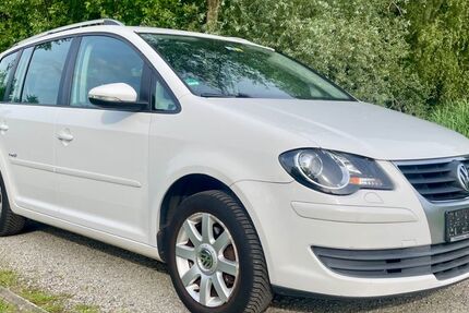 VW Touran 298.000 km 1.990 &euro; Bremen 28197